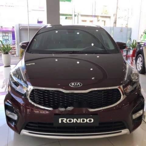 Bán Kia Rondo sản xuất 2019, màu đỏ