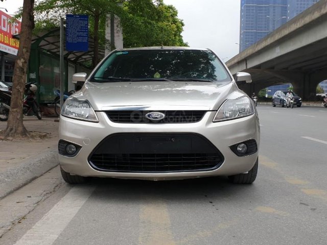 [Tín Thành Auto] bán Ford Focus 2.0AT Hatchback 2010, màu phấn hồng0