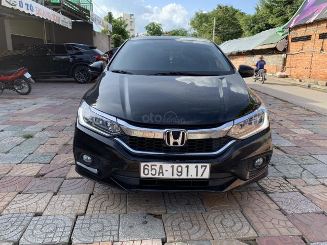 Tôi cần bán một chiếc Honda City CVT 2018 ở Thủ Đức0