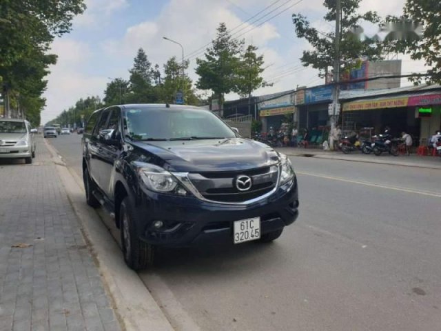 Bán Mazda BT 50 đời 2016, màu xanh lam, nhập khẩu