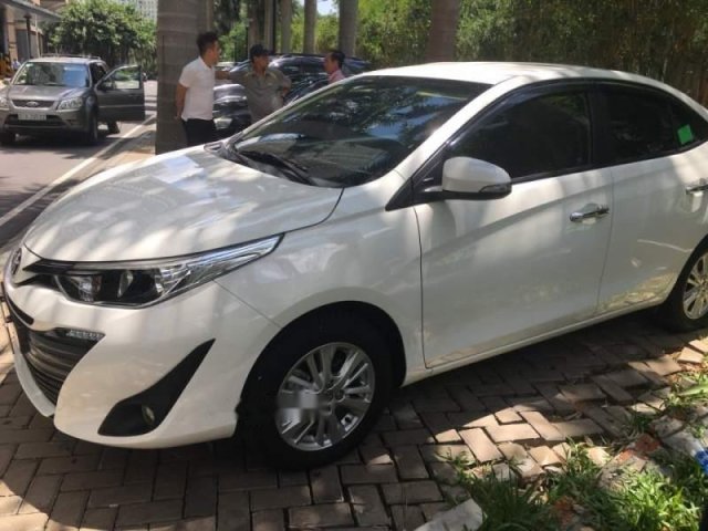 Cần bán xe Toyota Vios G đời 2018, màu trắng, giá chỉ 570 triệu0