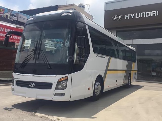 Cần bán Hyundai Universe AVANCED 2019, màu trắng0