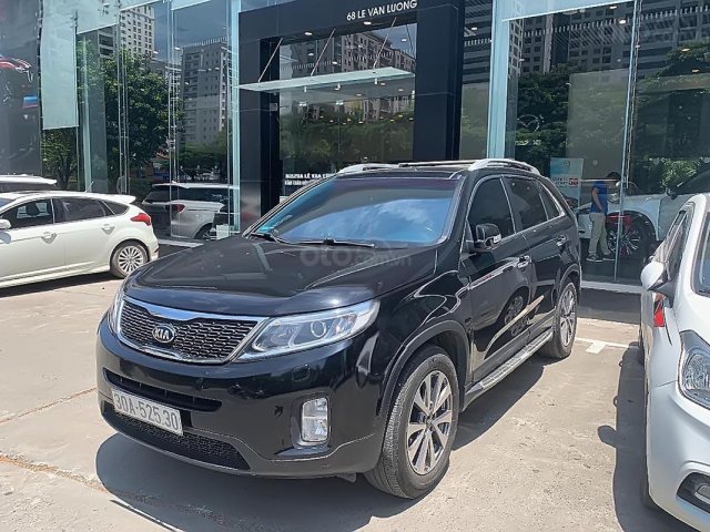 Bán xe Kia Sorento năm sản xuất 2015, màu đen, xe nhập, giá 750tr