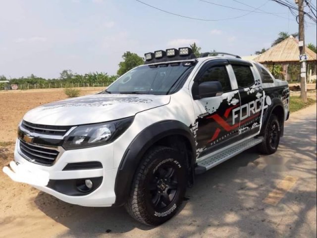 Cần bán xe cũ Chevrolet Colorado 2016, màu trắng