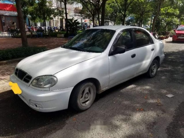 Bán xe Daewoo Lanos đời 2001, màu trắng0