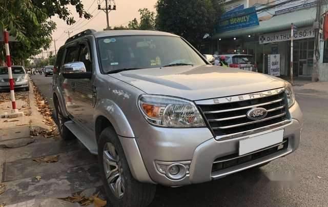 Bán Ford Everest sản xuất năm 2011, nhập khẩu nguyên chiếc, xe nhà ít sử dụng0