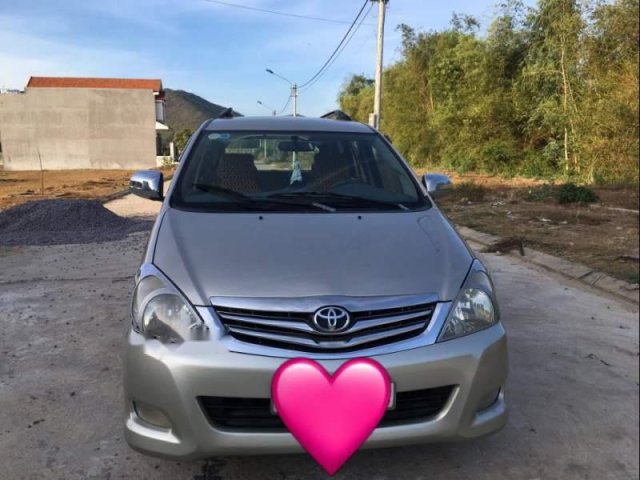 Bán lại xe Toyota Innova 2008, màu xám, giá 243tr0