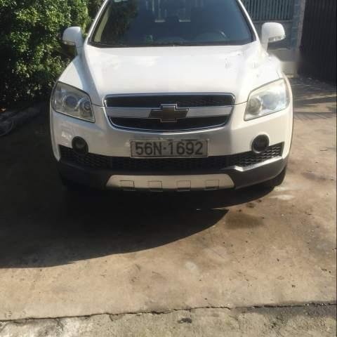 Cần bán gấp Chevrolet Captiva sản xuất năm 2009, màu trắng,  0