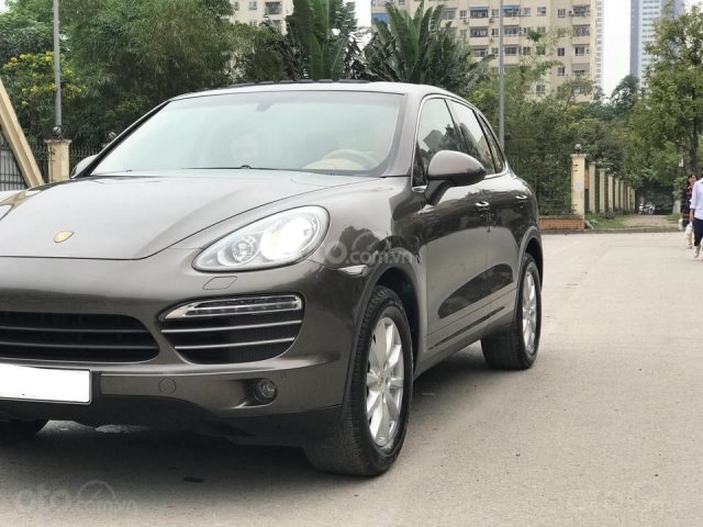 Cần tìm chủ mới cho Porsche Cayenne đời 2012, màu nâu, fix nhiệt tình cho anh em có thiện chí0