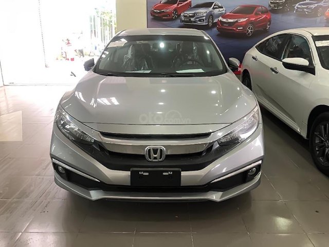 Bán Honda Civic 2019, màu bạc, xe nhập