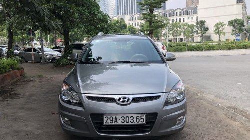 Cần bán Hyundai i30 1.6 AT 2011, màu xám giá cạnh tranh