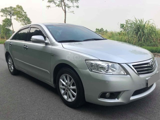 Bán nhanh xe Camry bạc 2011, tự động, bản 2.4G, xe đẹp nguyên con