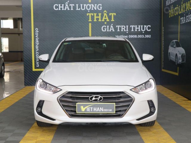 Bán ô tô Hyundai Elantra GLS 1.6AT đời 2016, màu trắng