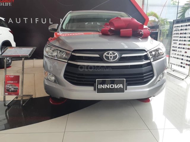 Bán xe Toyota Innova E năm sản xuất 2019 giá tốt0