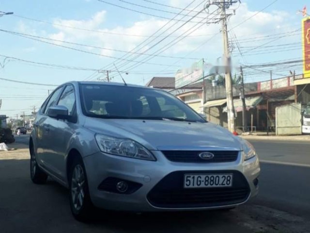 Bán Ford Focus sản xuất 2010, màu bạc, nhập khẩu