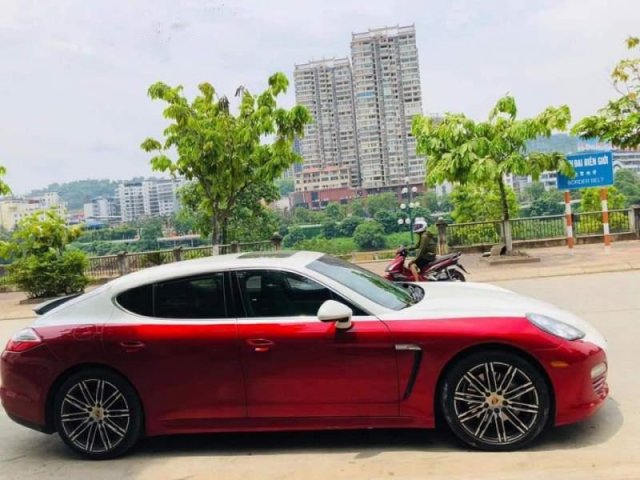 Cần bán Porsche Panamera sản xuất năm 2009, hai màu, nhập khẩu nguyên chiếc