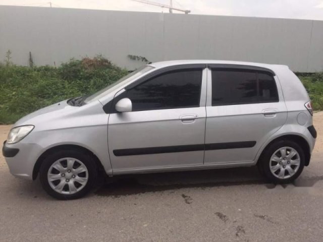 Cần bán Hyundai Getz đời 2011 mầu bạc, biển Hà Nội0