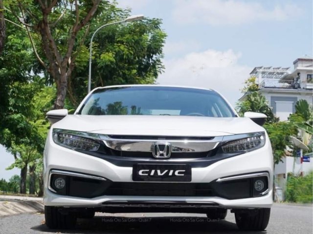 Bán Honda Civic sản xuất 2019, màu trắng, xe nhập, giá tốt0