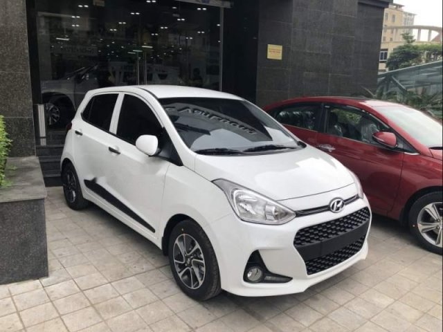 Cần bán xe Hyundai Grand i10 đời 2019, màu trắng, 315tr