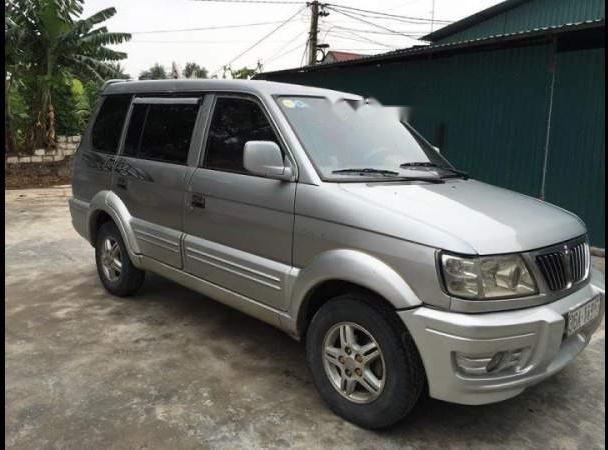 Cần bán gấp Mitsubishi Jolie năm 2002, màu bạc chính chủ