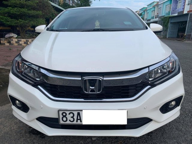 Bán xe Honda City V-CVT sản xuất năm 2017, màu trắng, giá 535tr0