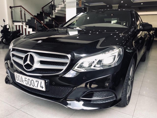 Bán Mercedes E250 2013 xe lướt đi đúng 23.000km nội thất nâu sang trọng hàng hiếm còn rất mới bao kiểm tra hãng0