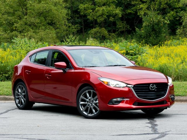 Bán xe Mazda 3 1.5l, giá tốt tháng 7 LH 0901.497.4980