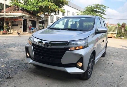 Toyota Tân Cảng bán Avanza 1.5AT phiên bản mới, đủ màu trả trước 150tr nhận xe. Hotline 0933000600