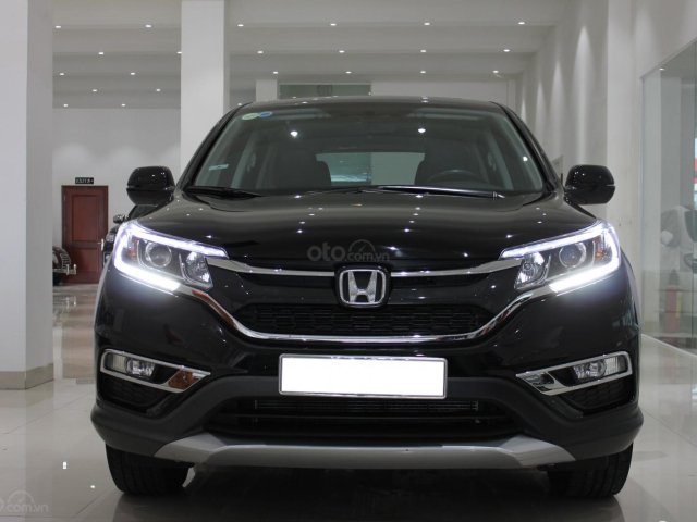 Cần bán Honda CR V sản xuất 2015, màu đen đẹp leng keng