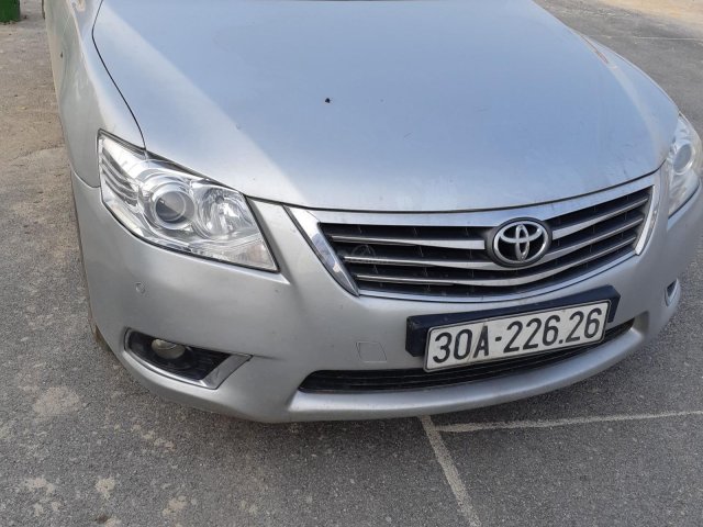 Bán Camry 2.4G đời 2009, màu bạc0