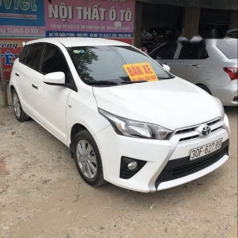 Bán Toyota Yaris sản xuất năm 2014, màu trắng, giá 415tr0