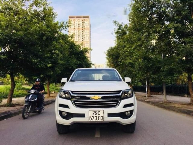 Cần bán Chevrolet Colorado 2.5 MT 4x2 đời 2017, màu trắng như mới, giá chỉ 470 triệu0