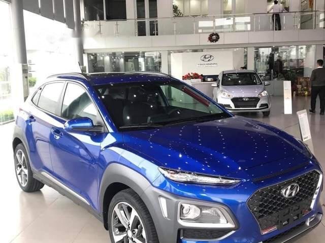 Cần bán Hyundai Kona năm sản xuất 2019, màu xanh lam, giá tốt