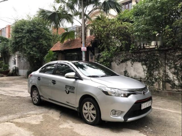 Bán Toyota Vios E năm 2014, màu bạc số sàn giá cạnh tranh0