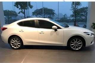 Bán Mazda 3 năm sản xuất 2019, màu trắng, xe nhập, giá tốt