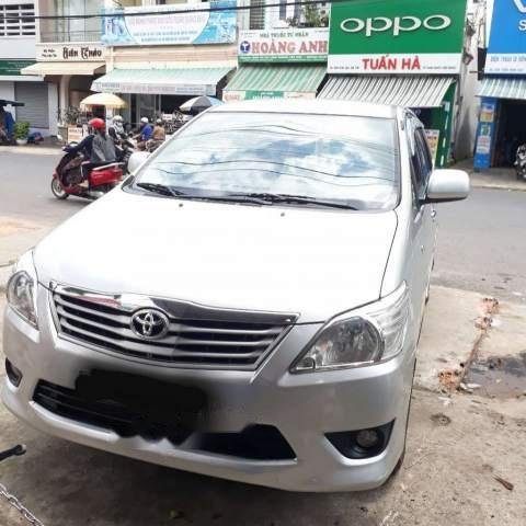 Bán xe Toyota Innova 2013, màu bạc xe gia đình, 455tr0