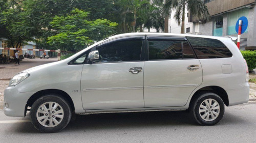 Bán Toyota Innova 2.0MT sản xuất 2011, chính chủ, 410 triệu