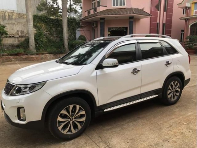 Bán Kia Sorento đời 2016, màu trắng, bản full