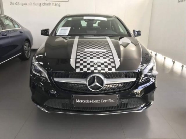 Bán Mercedes CLA200 đời 2017, màu đen, nhập khẩu nguyên chiếc0