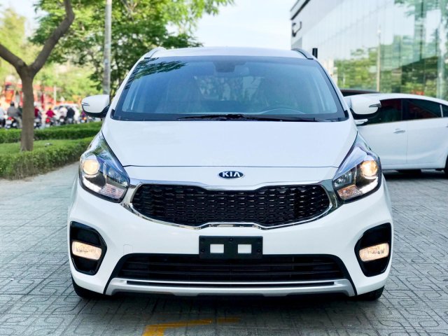 Kia Rondo 2020, giảm giá sốc+ gói phụ kiện, đưa trước 200 triệu có xe, LS tốt0