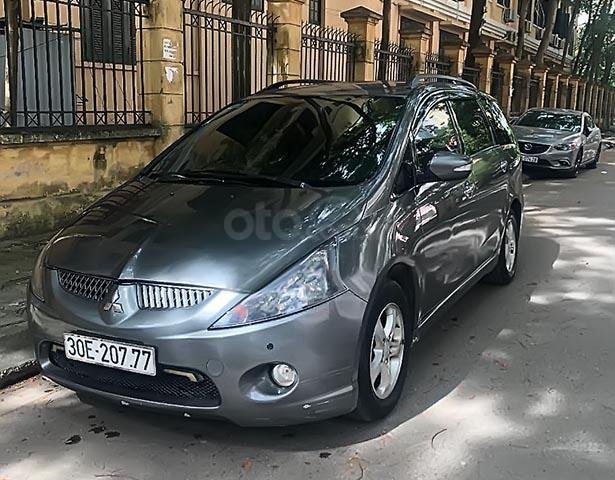 Bán Mitsubishi Grandis đời 2006, màu xám, chính chủ0