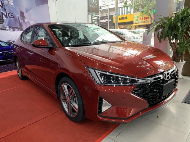 Bán Hyundai Elantra 1.6 AT 2019 giá tốt nhất TP HCM