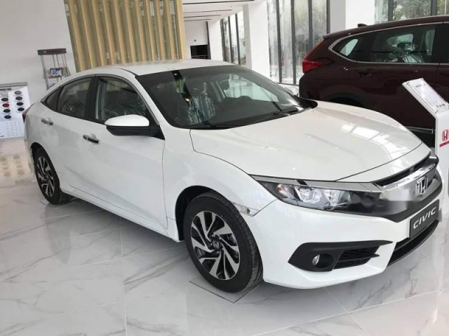 Cần bán xe Honda Civic 1.8E sản xuất 2019, nhập khẩu, giá thấp