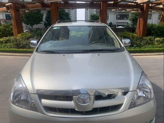 Bán Toyota Innova G năm sản xuất 2009, màu bạc, chính chủ0