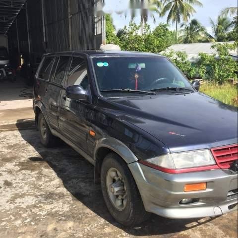 Bán xe Ssangyong Musso đời 1998, 7 chỗ, máy dầu