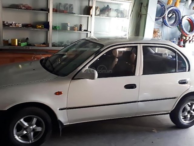 Cần bán xe Toyota Corolla 1994, màu trắng, nhập khẩu