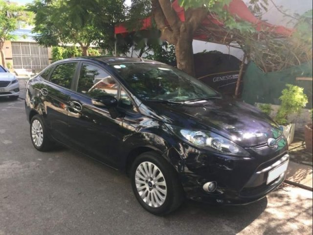 Bán Ford Fiesta đời 2011, màu đen, giá chỉ 320 triệu0