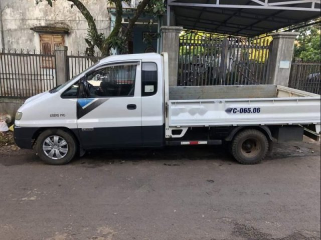 Cần bán Hyundai Libero năm sản xuất 2007, màu trắng, nhập khẩu nguyên chiếc