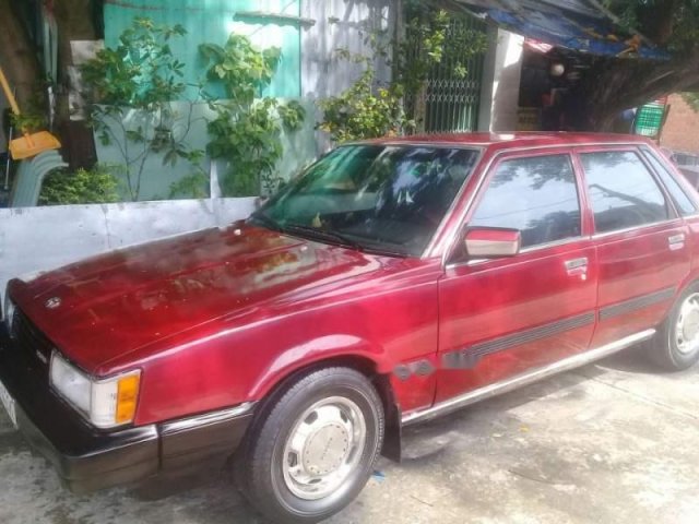 Bán xe Toyota Camry 1.8 sản xuất năm 1990, màu đỏ, 60tr