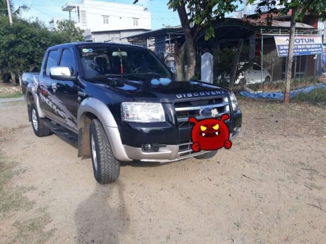 Bán Ford Ranger XLT 2009, màu đen, xe còn mới